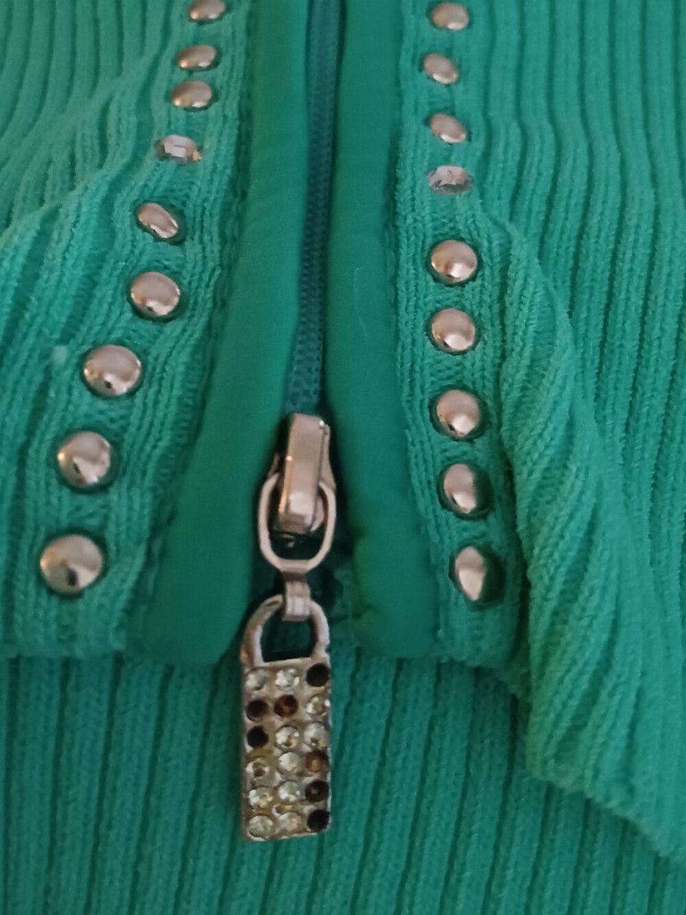 Iconic Cache double zip sweater rhinestones mint green XS Gabriella Solis FLAWS - Picture 9 of 11